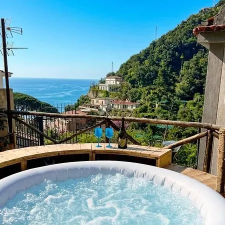 Casa Zia Adele * Erchie (Campania)